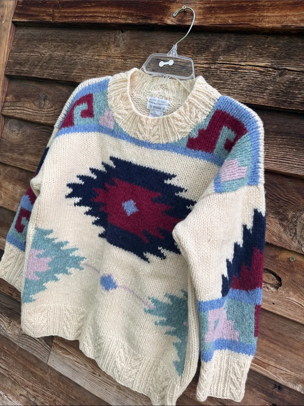 Susann d hand knit in Scotland wool sweater - Picture 2 of 3
